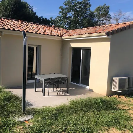 à Castres-saïx Saix (Tarn)